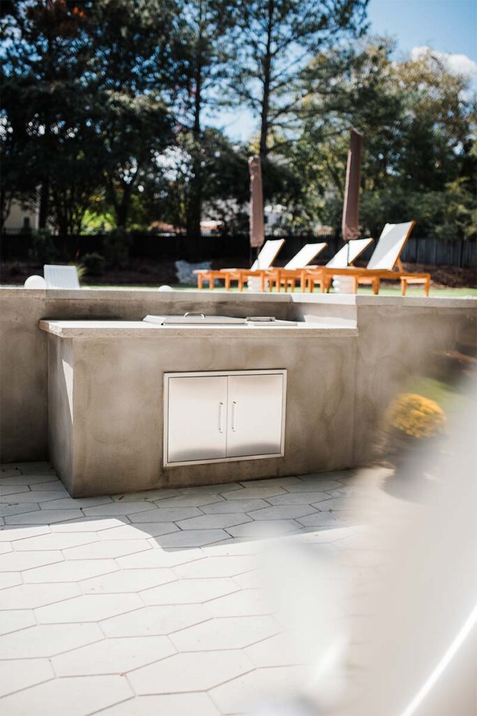 Concrete Cray outdoor kitchen